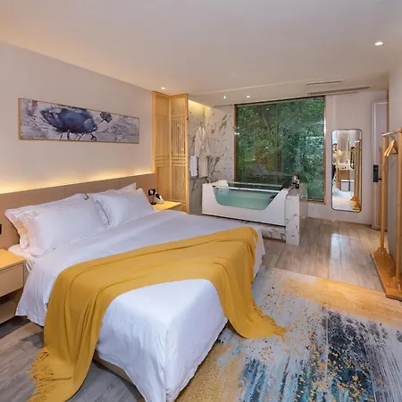 Moon River View Hotel Fenghuang County Exterior photo