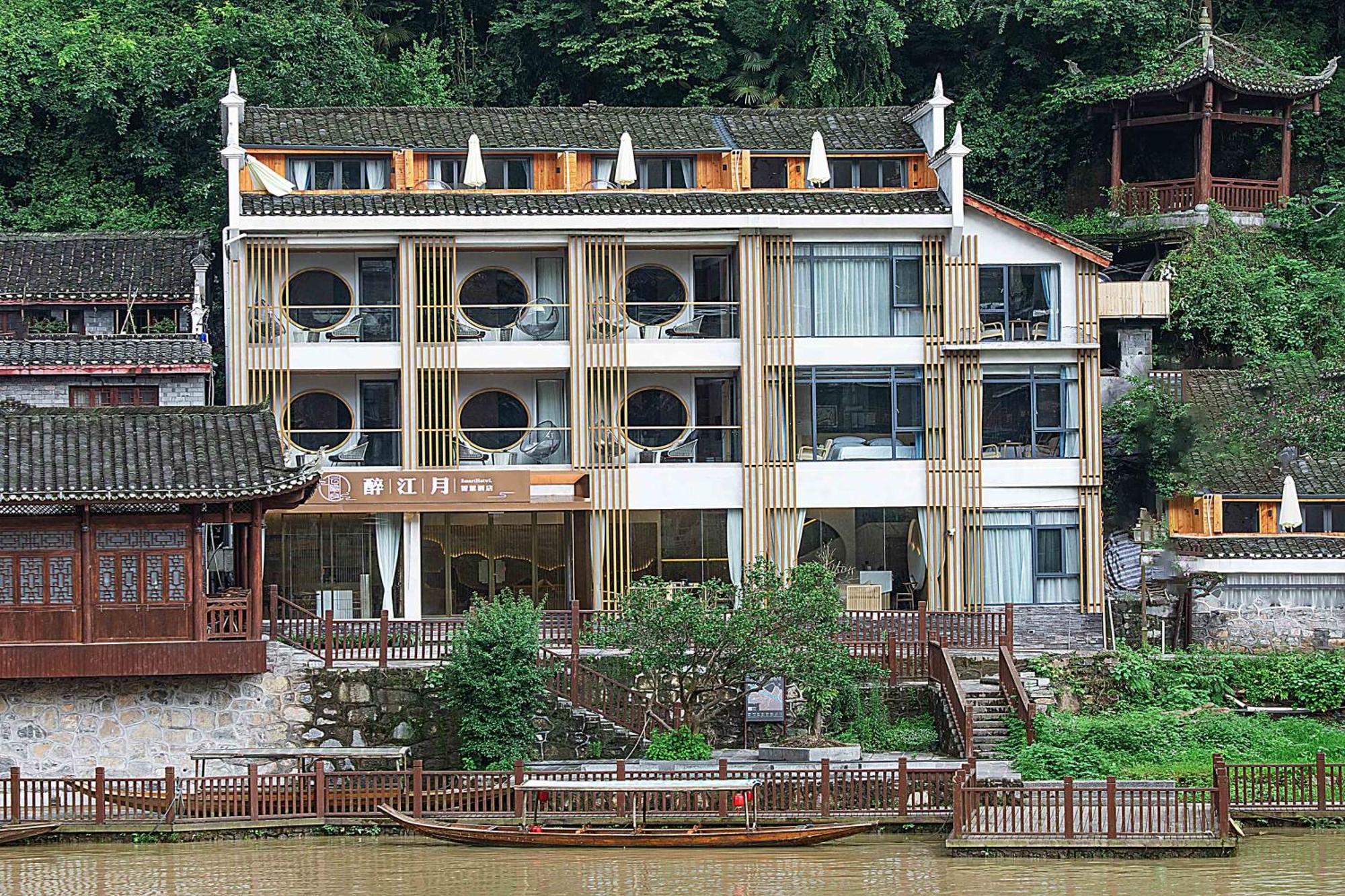 Moon River View Homestay Fenghuang